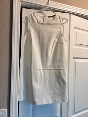 Zara Ivory Sleeveless Shift Dress